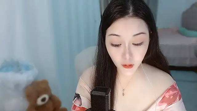 Amy-cnbaby online show from 23, 7, 2026