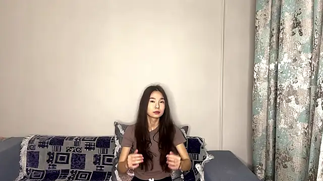 Snapshot of marri_bunny chatting on 12, 5, 2026 marri bunny online show from 12, 5, 2026