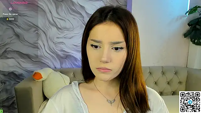 Lonny Peach online show from 31, 7, 2026