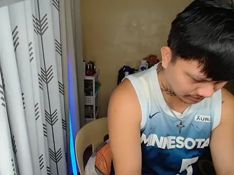 Ashtonfuckingboi online show from 4, 7, 2026