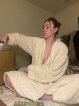 Snapshot of daisycollins chatting on 20, 5, 2026 daisycollins online show from 20, 5, 2026