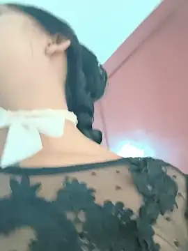 SCARLETVELVET  online show from 6, 8, 2026