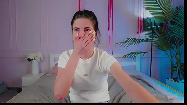 Snapshot of Emily_xoo chatting on 27, 5, 2026 Emily xoo online show from 27, 5, 2026
