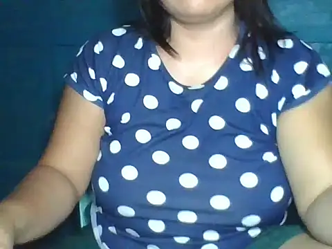 MommyKaye30 online show from 13, 7, 2026