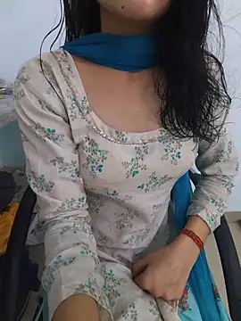 zoya baby  online show from 2, 7, 2026