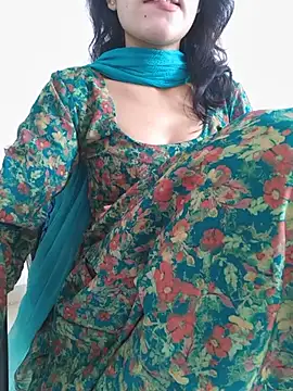 zoya baby  online show from 17, 7, 2026