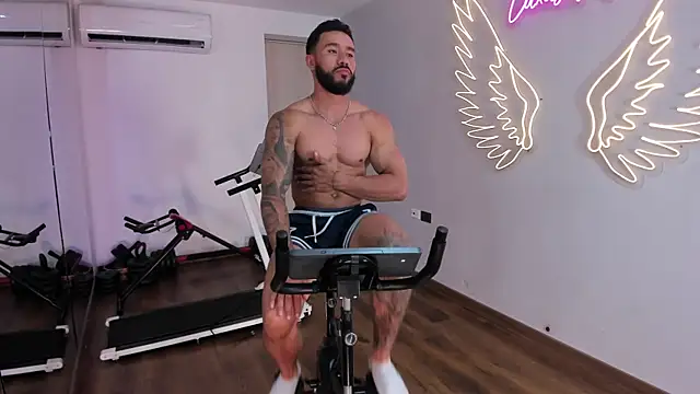 Axel power  online show from 8, 5, 2026