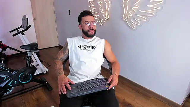 Axel power  online show from 9, 5, 2026