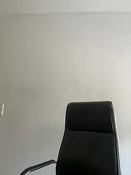 OliviaBaby- online show from 2, 7, 2026