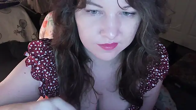 ScarletMaroon online show from 5, 5, 2026