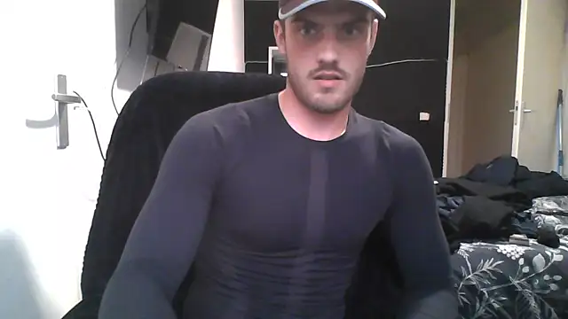 slaveboyrow online show from 19, 5, 2026