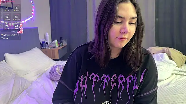 hot vampire online show from 12, 5, 2026