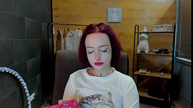 MicheleeHarris online show from 7, 5, 2026
