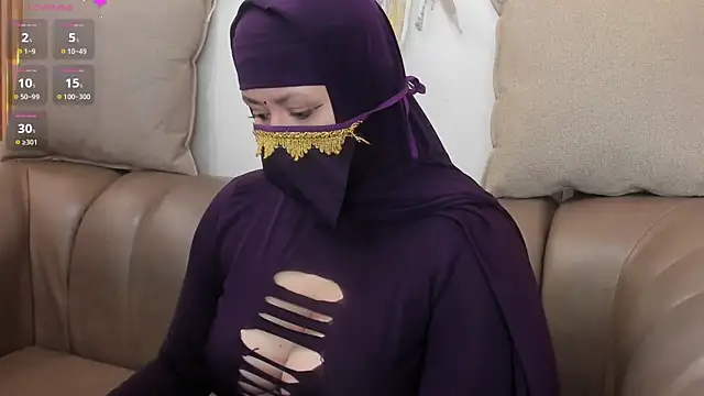 Snapshot of yasmin_dina chatting on 22, 6, 2026 yasmin dina online show from 22, 6, 2026
