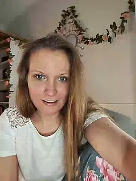 Candy Cougar online show from 21, 5, 2026