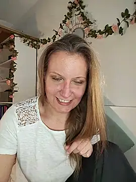 Candy Cougar online show from 22, 5, 2026