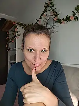 Candy Cougar online show from 6, 6, 2026