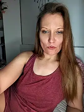 Candy Cougar online show from 8, 6, 2026