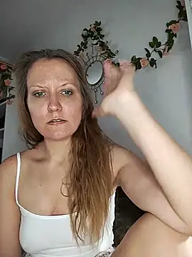 Candy Cougar online show from 16, 7, 2026