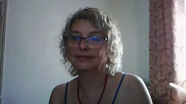 ElizabethGorden online show from 13, 7, 2026
