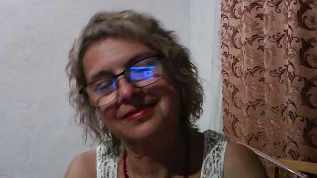 ElizabethGorden online show from 4, 8, 2026