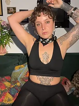 EmilieBraun online show from 11, 6, 2026