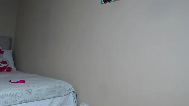 Miss Khaleesi online show from 28, 7, 2026