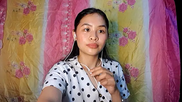 IlseHouskeeper online show from 8, 5, 2026