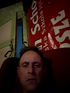 Snapshot of Marcin43w chatting on 8, 5, 2026 Marcin43w online show from 8, 5, 2026