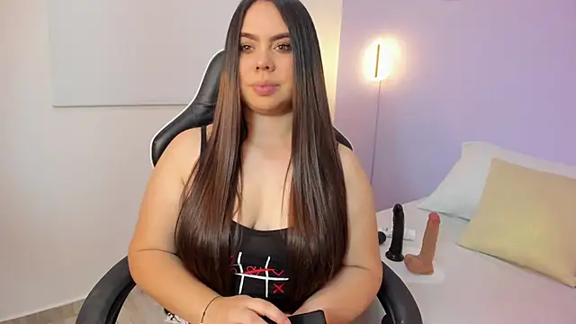luna blazze  online show from 19, 6, 2026