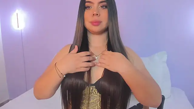 luna blazze  online show from 27, 6, 2026