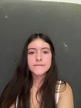 serenaa velvett online show from 13, 5, 2026