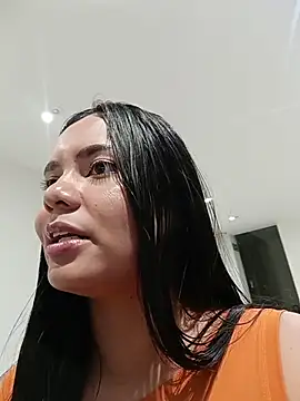 Snapshot of Eva-Apple chatting on 9, 5, 2026 Eva-Apple online show from 9, 5, 2026