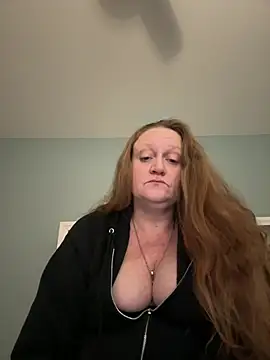 Snapshot of Kellilyn10 chatting on 8, 6, 2026 Kellilyn10 online show from 8, 6, 2026