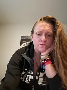 Snapshot of Kellilyn10 chatting on 14, 6, 2026 Kellilyn10 online show from 14, 6, 2026