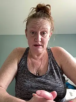 Snapshot of Kellilyn10 chatting on 15, 6, 2026 Kellilyn10 online show from 15, 6, 2026
