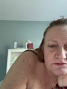 Snapshot of Kellilyn10 chatting on 19, 6, 2026 Kellilyn10 online show from 19, 6, 2026