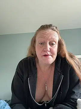 Snapshot of Kellilyn10 chatting on 20, 6, 2026 Kellilyn10 online show from 20, 6, 2026