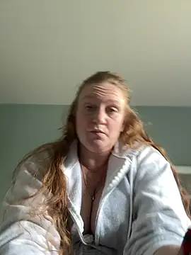 Snapshot of Kellilyn10 chatting on 25, 6, 2026 Kellilyn10 online show from 25, 6, 2026