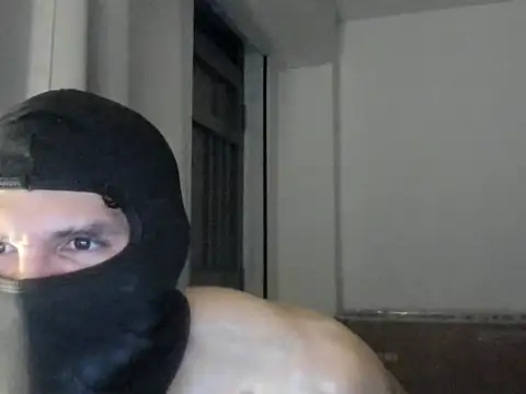 Snapshot of mysterious_muscles chatting on 11, 7, 2026 mysterious muscles online show from 11, 7, 2026