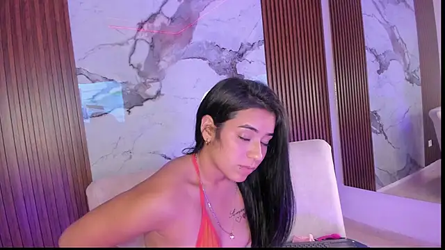 GabyHott  online show from 3, 7, 2026