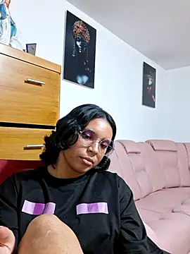 Emmaa Lexx online show from 25, 6, 2026