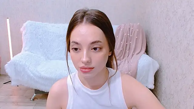 Snapshot of SiennaMia chatting on 2, 6, 2026 SiennaMia online show from 2, 6, 2026