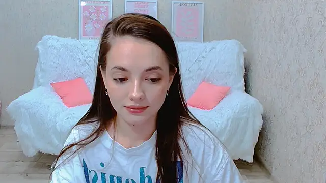 Snapshot of SiennaMia chatting on 13, 6, 2026 SiennaMia online show from 13, 6, 2026