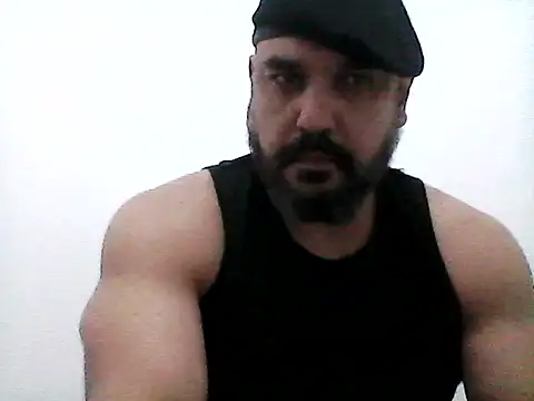 Snapshot of stallony chatting on 7, 7, 2026 stallony online show from 7, 7, 2026