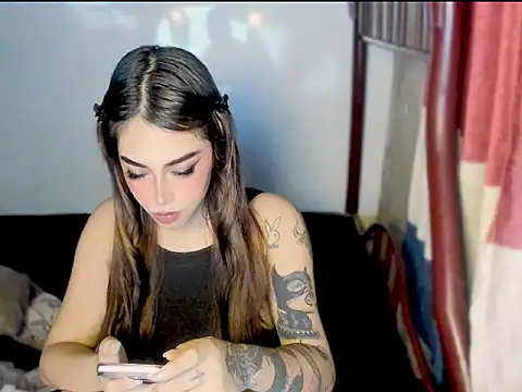 Snapshot of ArianaLore chatting on 13, 6, 2026 ArianaLore online show from 13, 6, 2026