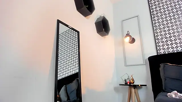 amelie furtado online show from 23, 5, 2026