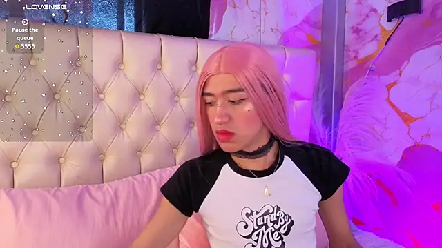 Luna Sissy  online show from 30, 6, 2026