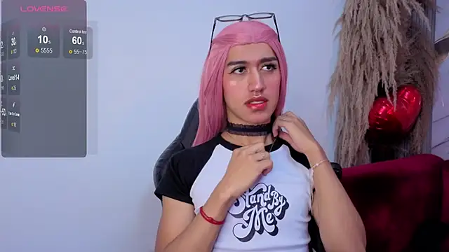 Luna Sissy  online show from 7, 7, 2026