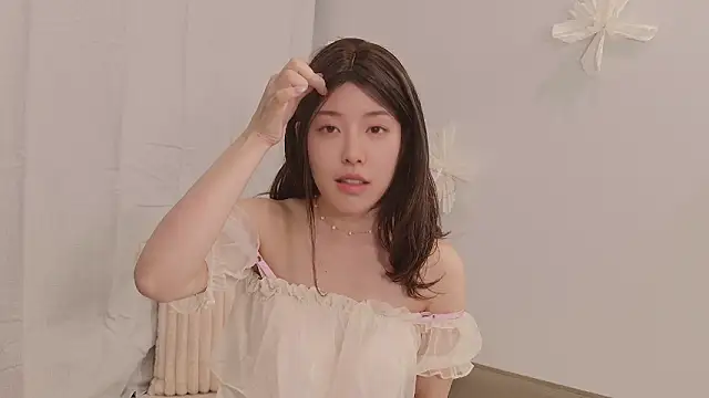 sakura-ch- online show from 15, 7, 2026